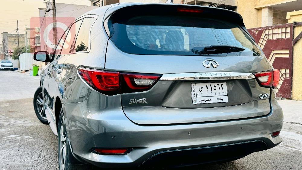 ئینفینیتی QX60